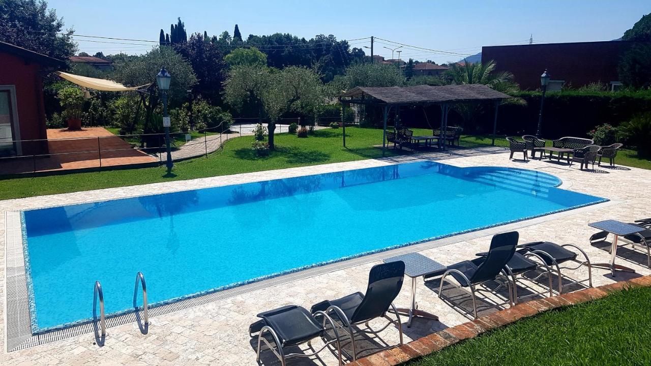 Albergo la Luna Sarzana Exterior foto